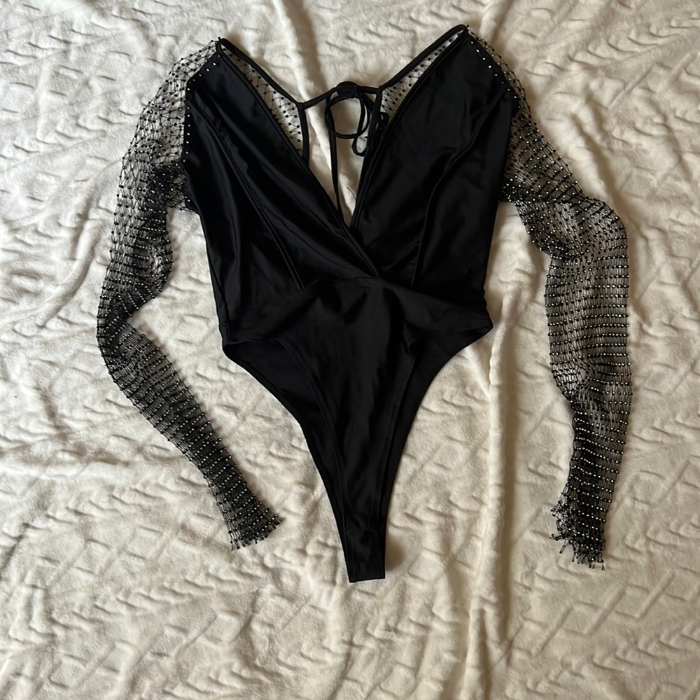 Rhinestone sleeve bodysuit, size S.